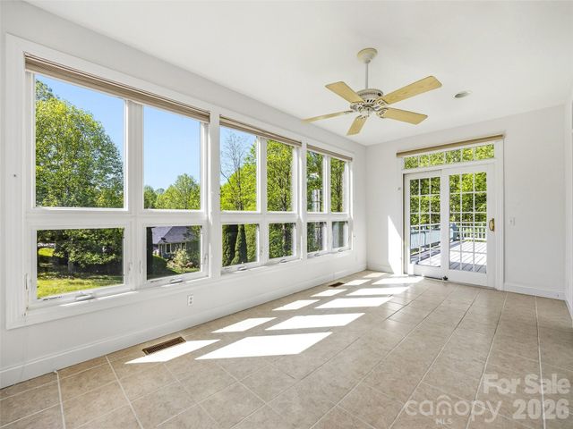 35 Stonecrest Court, Flat Rock, NC 28731