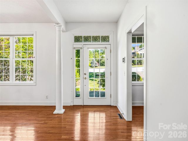 35 Stonecrest Court, Flat Rock, NC 28731