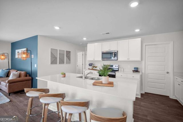 29 Cypress Loop, Port Wentworth, GA 31407