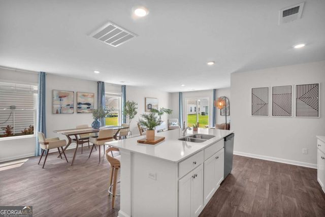 29 Cypress Loop, Port Wentworth, GA 31407