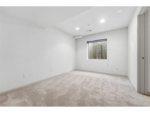 6487 Pierson St, Arvada, CO 80004