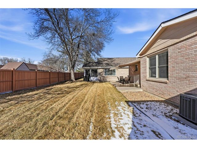 6487 Pierson St, Arvada, CO 80004