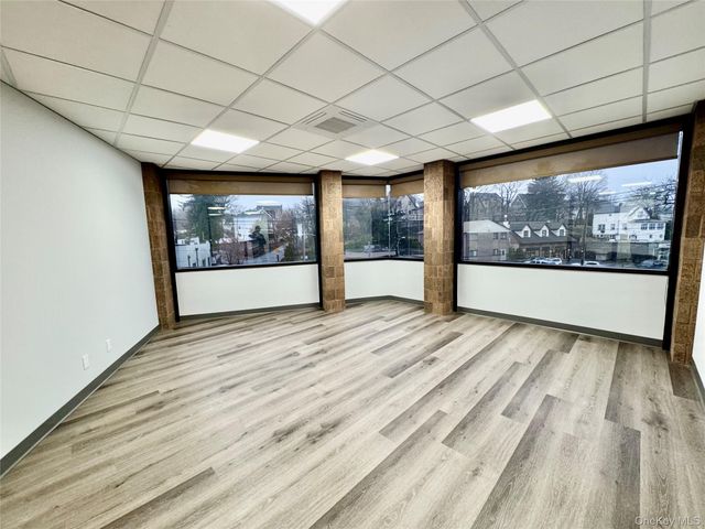 111 Brook Street 211, Scarsdale, NY 10583