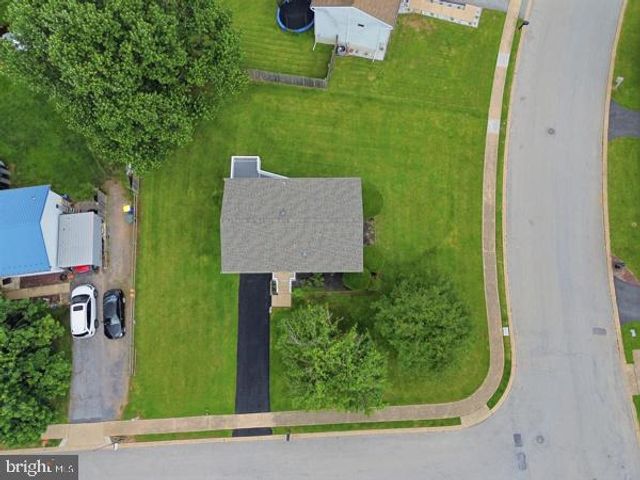 3496 FOX RIDGE CT, Dover, PA 17315