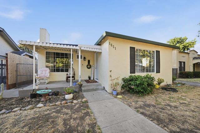 1651 Lucerne Ave, Stockton, CA 95203