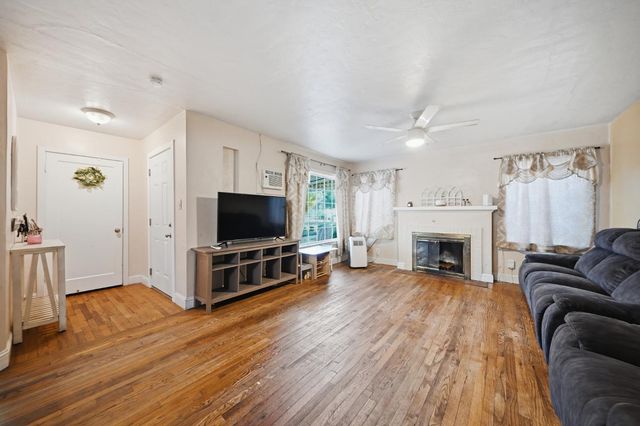 1651 Lucerne Ave, Stockton, CA 95203