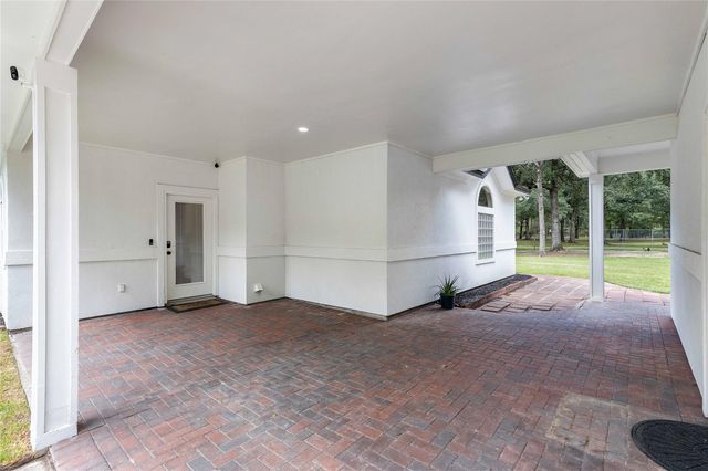 28918 Misty Oaks Drive, Huffman, TX 77336