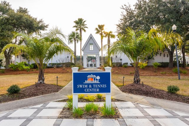 2605 Rivertowne Parkway, Mount Pleasant, SC 29466