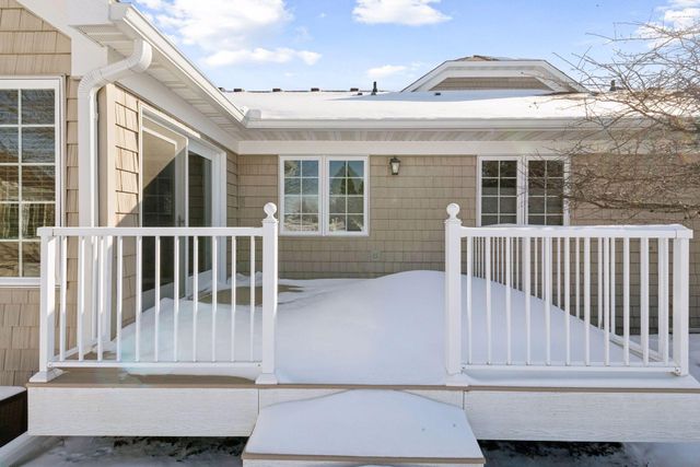 8973 Deer Run Drive, Victoria, MN 55386