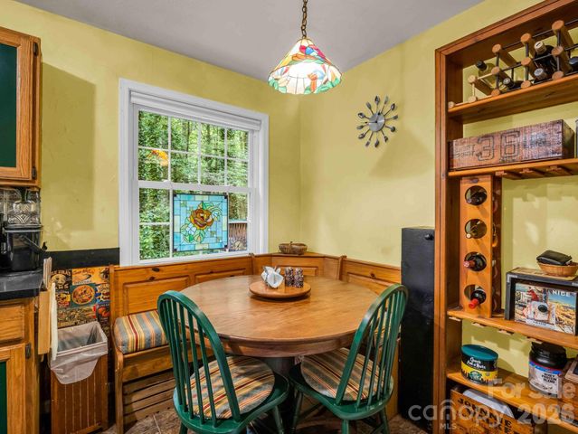 115 Cinnamon Way, Flat Rock, NC 28731