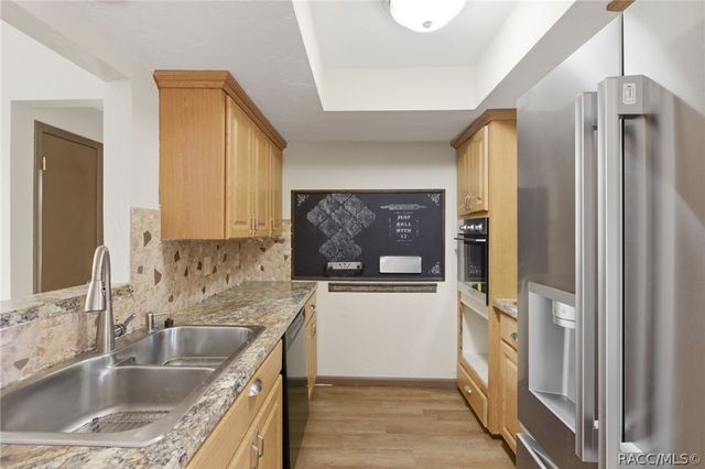 3632 N Honeylocust Drive, Beverly Hills, FL 34465