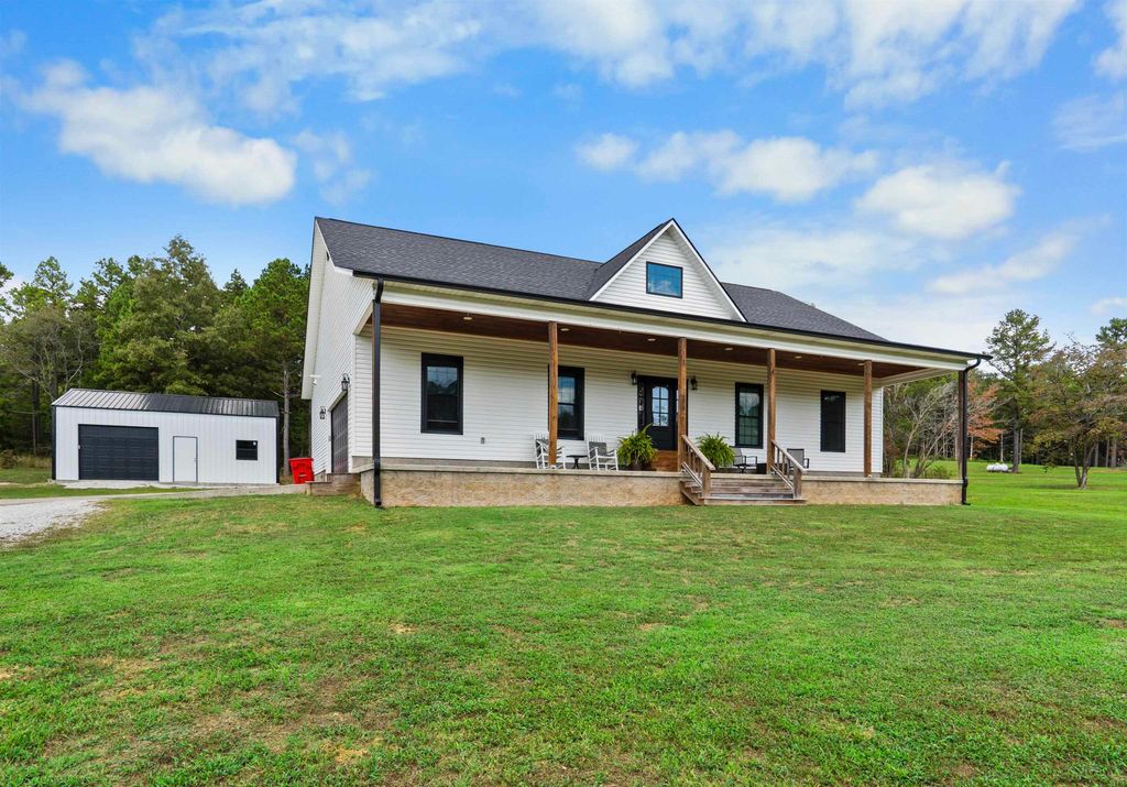 270 Sallie Lane, Melbourne, AR 72556