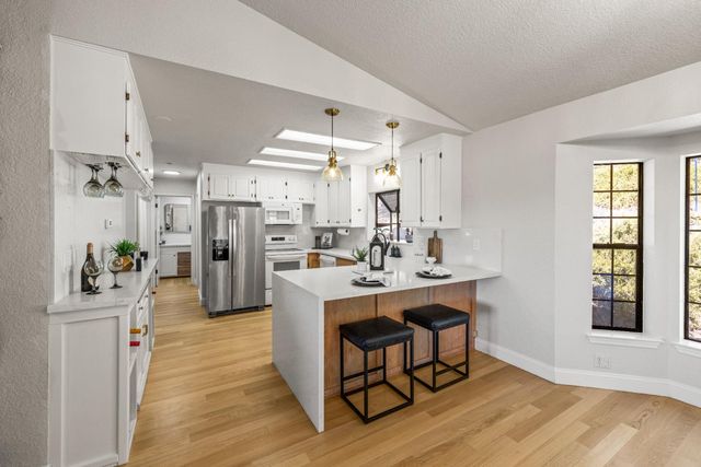 14580 Mcelroy Rd, Auburn, CA 95602