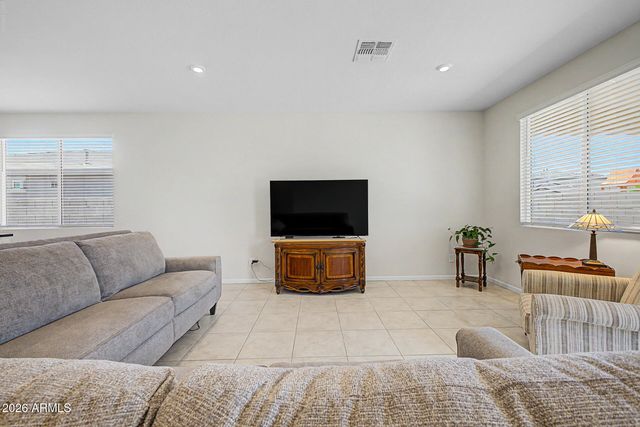 35275 W VERA CRUZ Drive, Maricopa, AZ 85138