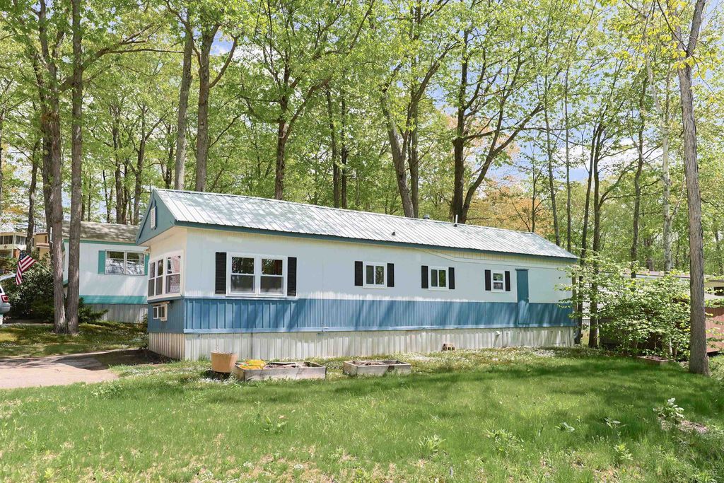 9 Sargents Pl Lot 84, Gilford, NH 03249