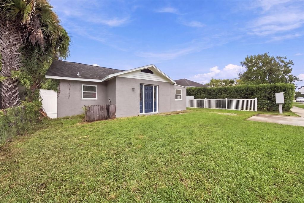 Image 2 of property listing at 5419 OLD CHENEY HIGHWAY, Orlando, FL 32807