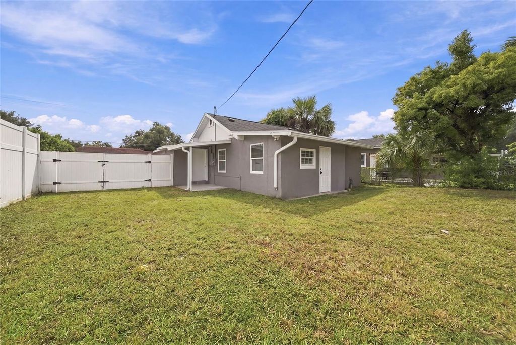 Image 16 of property listing at 5419 OLD CHENEY HIGHWAY, Orlando, FL 32807