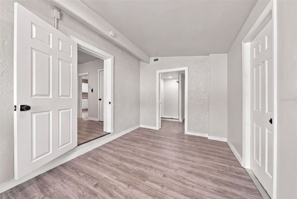Image 22 of property listing at 5419 OLD CHENEY HIGHWAY, Orlando, FL 32807