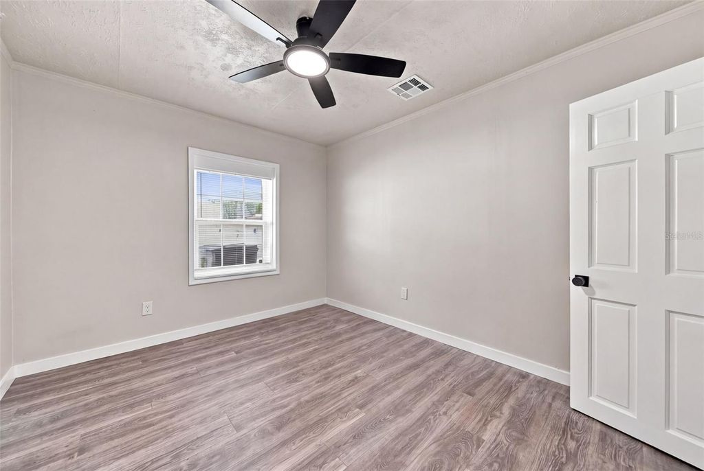 Image 27 of property listing at 5419 OLD CHENEY HIGHWAY, Orlando, FL 32807