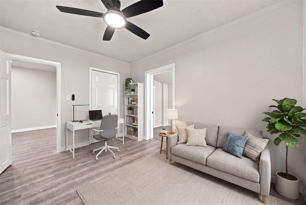 Image 7 of property listing at 5419 OLD CHENEY HIGHWAY, Orlando, FL 32807