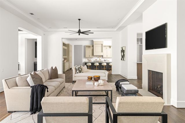 5517 Sturbridge Drive, Houston, TX 77056