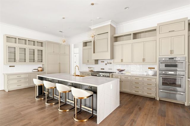 5517 Sturbridge Drive, Houston, TX 77056