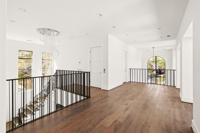 5517 Sturbridge Drive, Houston, TX 77056