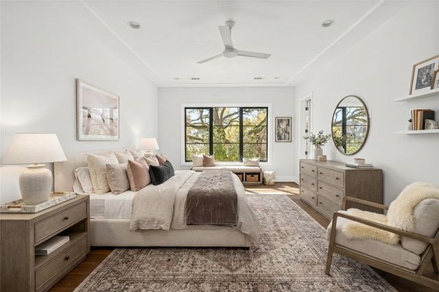 5517 Sturbridge Drive, Houston, TX 77056