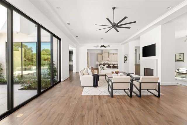 5517 Sturbridge Drive, Houston, TX 77056