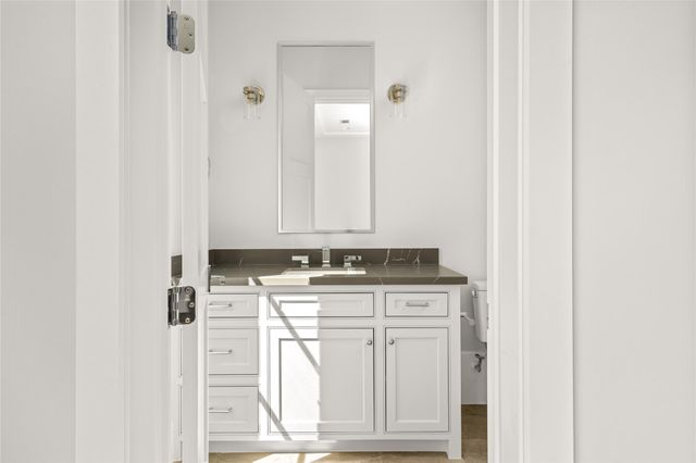 5517 Sturbridge Drive, Houston, TX 77056