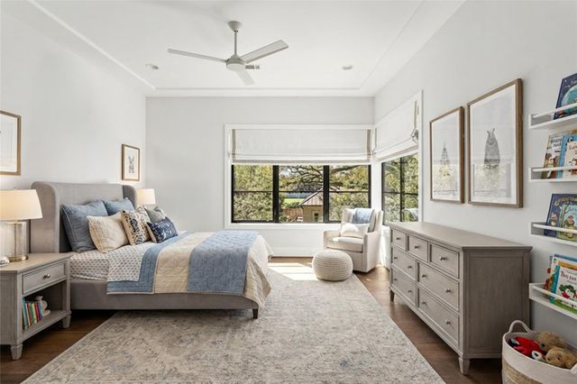 5517 Sturbridge Drive, Houston, TX 77056