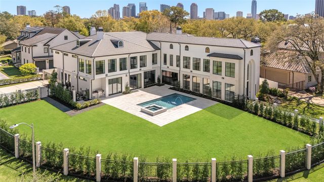 5517 Sturbridge Drive, Houston, TX 77056