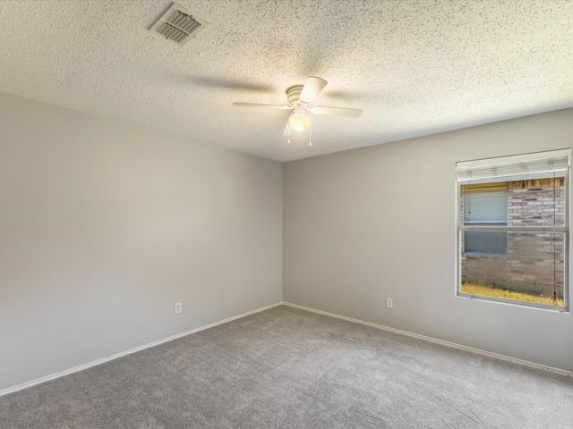 8212 Canoe Ridge Lane, Denton, TX 76210