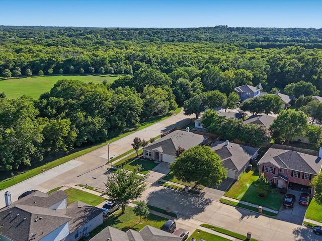 8212 Canoe Ridge Lane, Denton, TX 76210