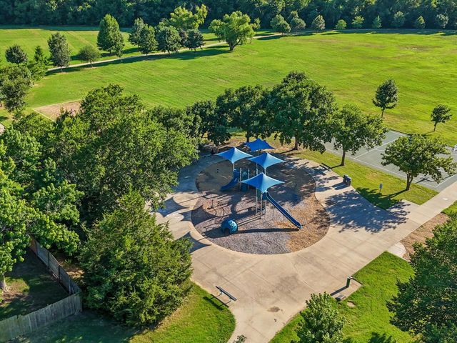 8212 Canoe Ridge Lane, Denton, TX 76210