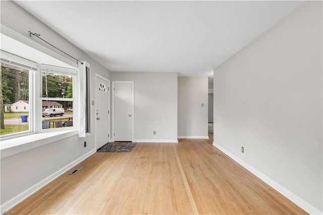 797 Old Oyster Point RD, Newport News, VA 23602