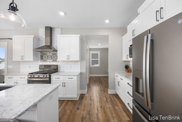 12734 Lockwood Drive, Allendale, MI 49401