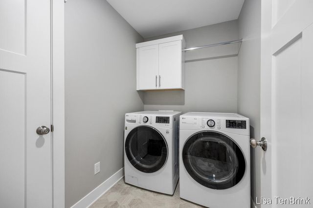 12734 Lockwood Drive, Allendale, MI 49401