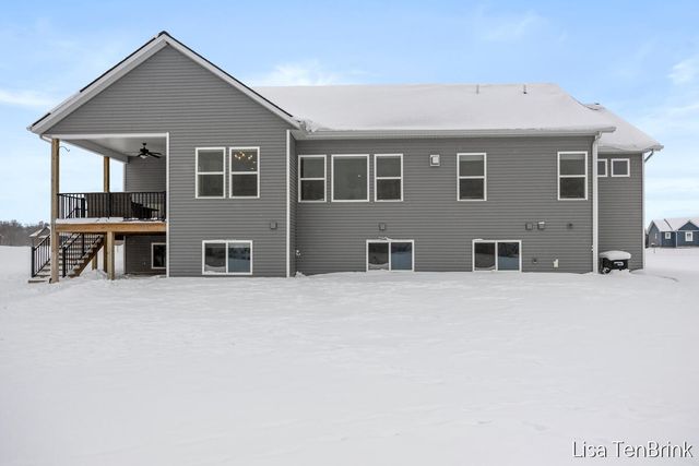 12734 Lockwood Drive, Allendale, MI 49401