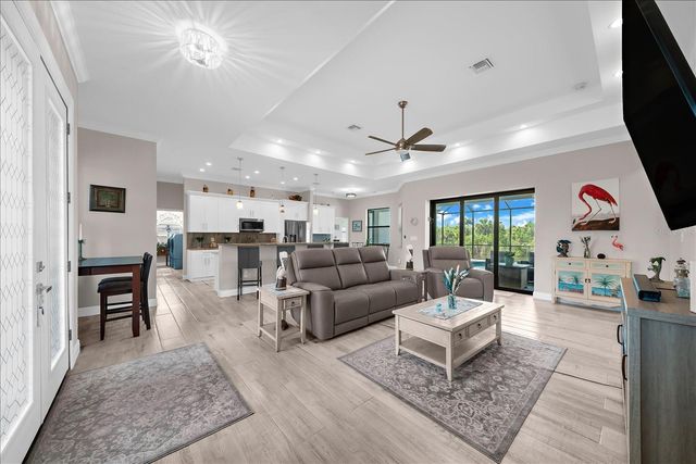 15504 HENNIPEN CIRCLE, Port Charlotte, FL 33981