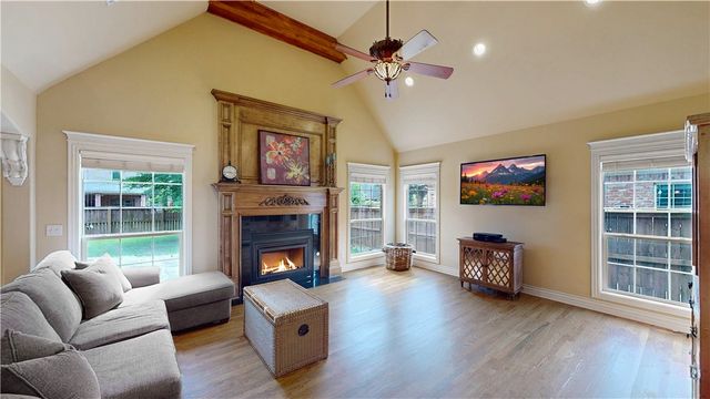 4904 SW Ridge Mont Road, Bentonville, AR 72713