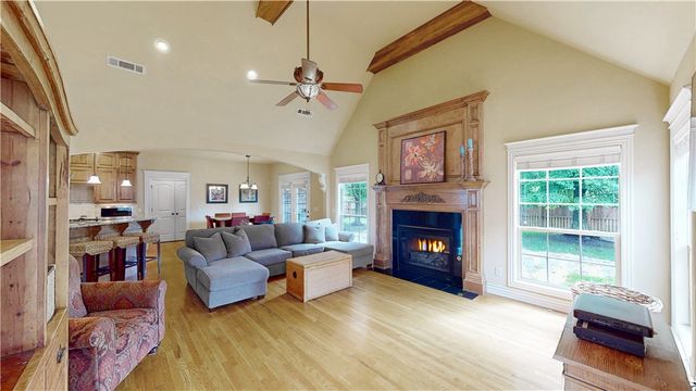 4904 SW Ridge Mont Road, Bentonville, AR 72713