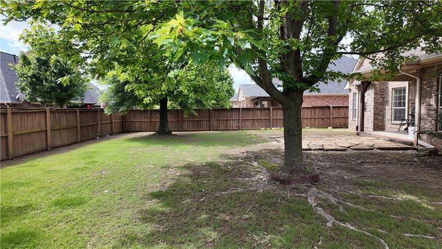 4904 SW Ridge Mont Road, Bentonville, AR 72713