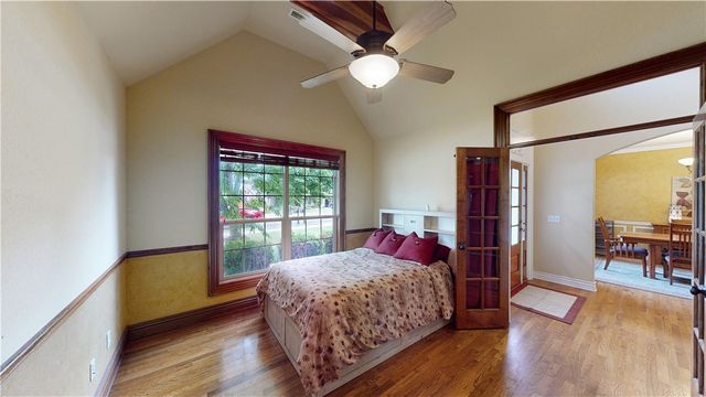 4904 SW Ridge Mont Road, Bentonville, AR 72713