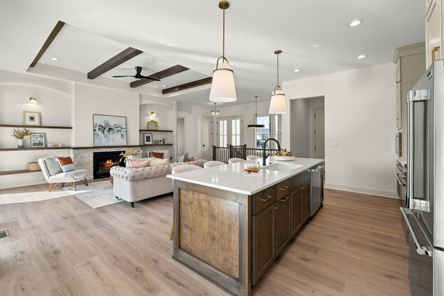 45 NW Crabtree Lane, Waukee, IA 50263
