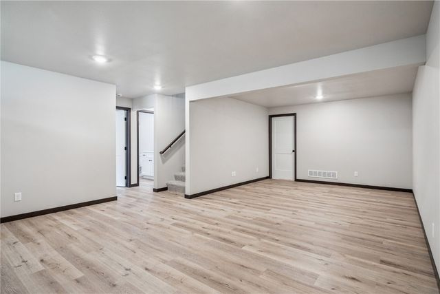 817 Prairie View Drive, West Branch, IA 52358