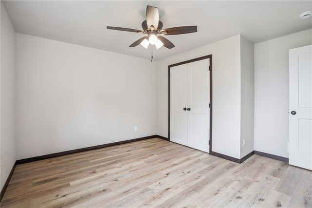 817 Prairie View Drive, West Branch, IA 52358