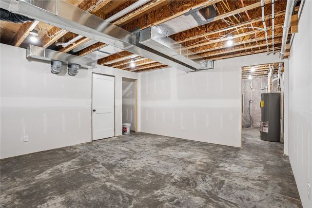 817 Prairie View Drive, West Branch, IA 52358