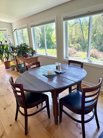77 Lynrick Acres Road, Charlotte, VT 05445