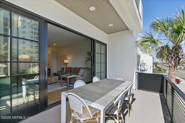 1318 1ST Street N, Jacksonville Beach, FL 32250